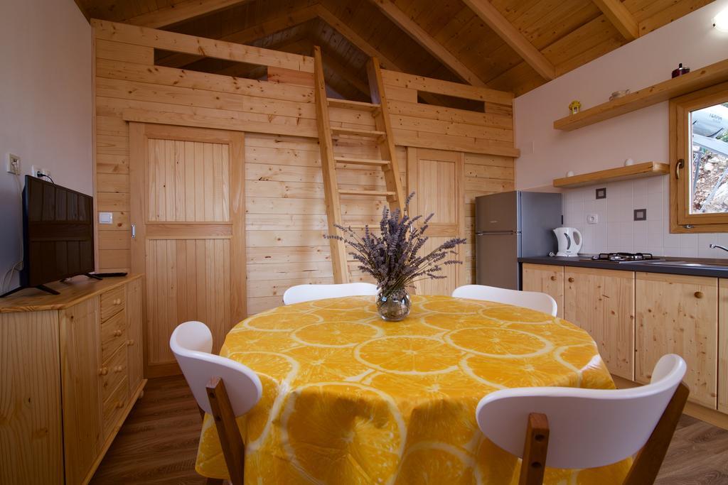 Marina House Villa Drage Exterior photo